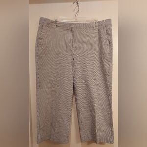 Talbots Signature Seersucker Cropped Pants Size 16 Blue White Coastal Striped‎